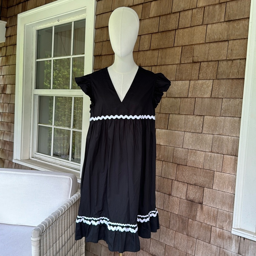 “Who What Wear” Black V Neck Dress with Ricrac details.